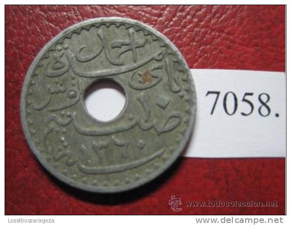 Tunez , 10 Centimos 1361 / 1941 , Zinc Metal De Guerra . Tunis, Tunisie, 10 Cents 1361/1941, Metàl Guerre , Zinc - Túnez