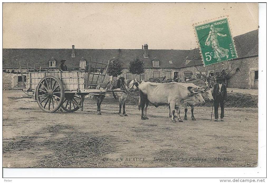 En Beauce - Départ Pour Les Champs - Boerderijen