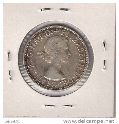 B7  Australia Florin 1963. Ag Silver - Florin