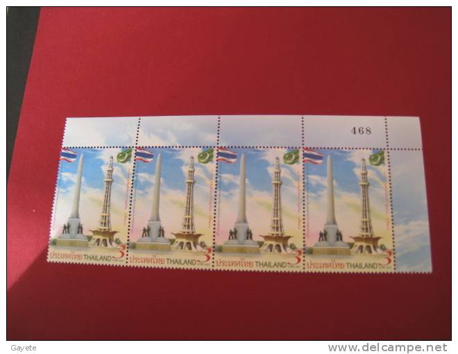 THAILANDE. 2011. 4 Timbres/1euro.  RELATIONS ENTRE THAILANDE ET PAKISTAN. DRAPEAUX. MONUMENTS. N° DE FEUILLET - Thaïlande