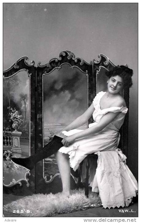 Erotic - Woman In Sexy Underwear, Old Photo Map, 1920 - Frauen