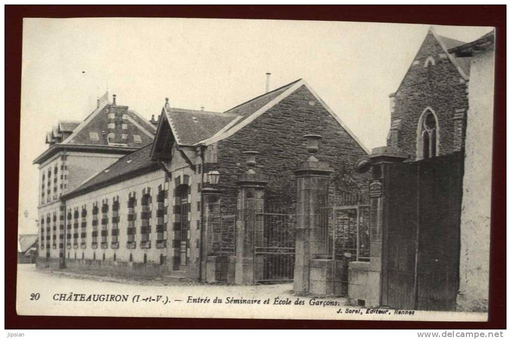 Cpa Du  35  Chateaugiron Entrée Du Séminaire Et  Ecole  Des Garçons -- Cachet Allemand Au Dos       BHU13 - Châteaugiron