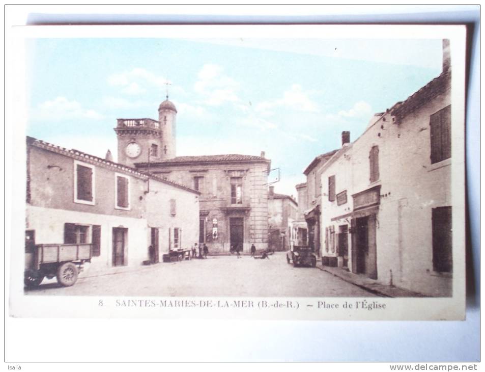 Saintes-Maries De La Mer Place De L'église - Saintes Maries De La Mer