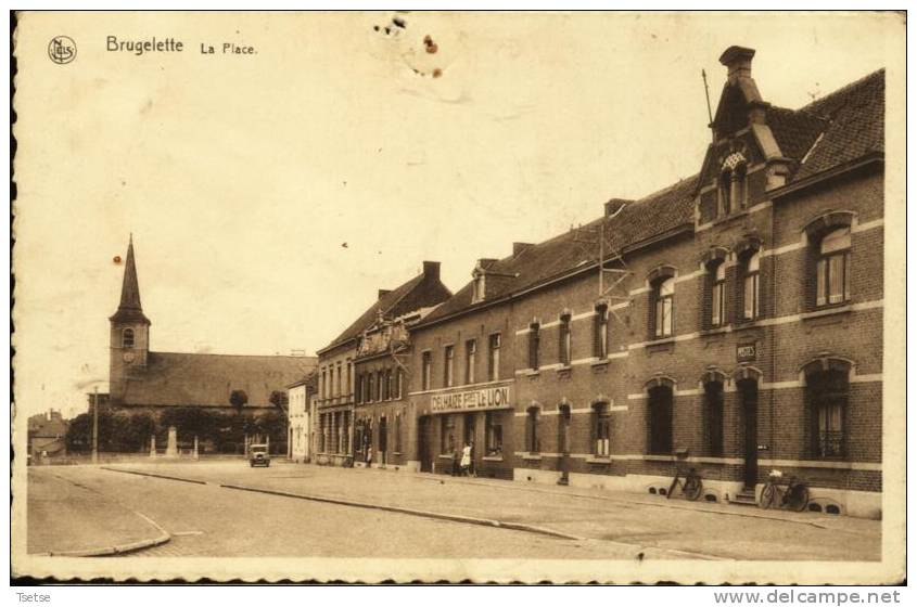 Brugelette - La Place - Magasin Delhaize Le Lion - Brugelette