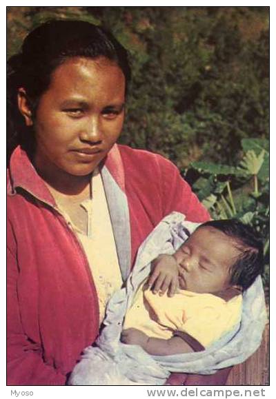 Visages Du Monde Philippines Maman Dans Les Montagnes De Baguio Photo P Kralh - Philippinen