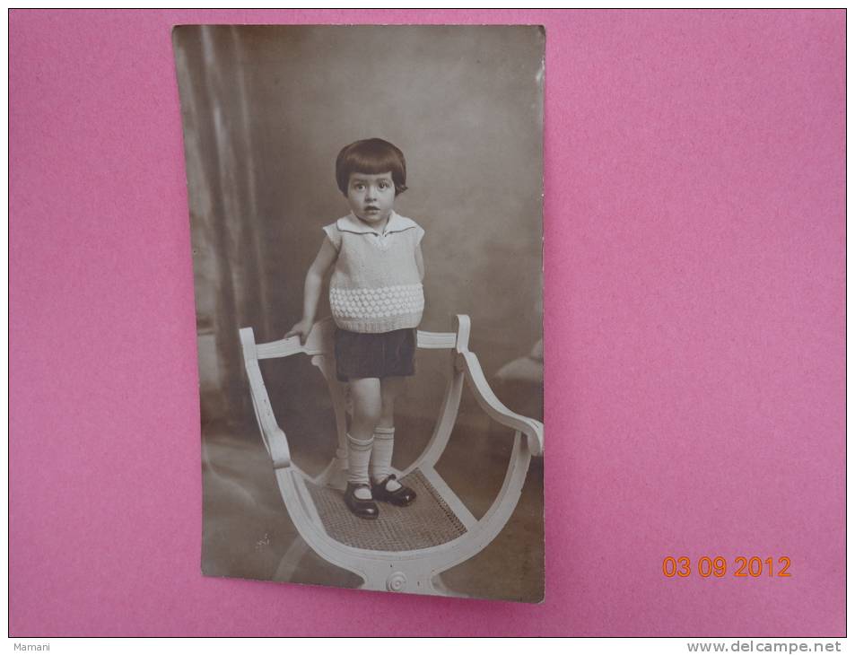 Photo En Studio  Carte Postale  Enfant - Autres & Non Classés