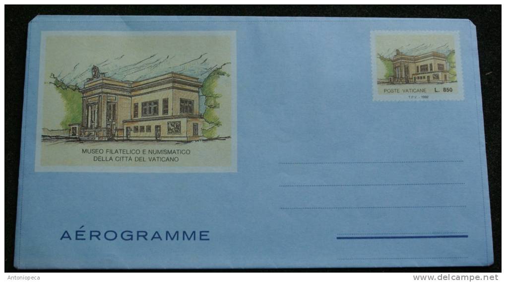 VATICANO 1992- AEROGRAMMA MUSEO FILATELICO E NUMISMATICO VATICAN CITY - MNH**- LOT OF 3 - Postal Stationeries