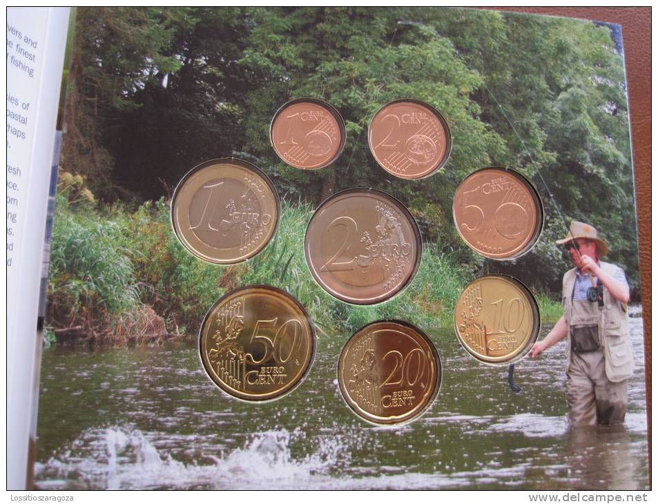 IRLANDA 2011 Cartera Con Serie Euro 8 Monedas , Euroset , Bimetalica 2 , Bimetalic - Irlande