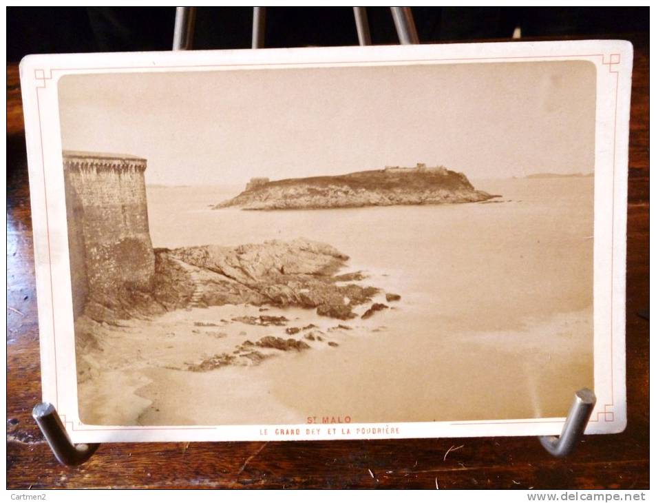 PHOTOGRAPHIE CARTONNEE XIXeme : SAINT-MALO LE GRAND BEY ET LA POUDRIERE 35 BRETAGNE - Lieux