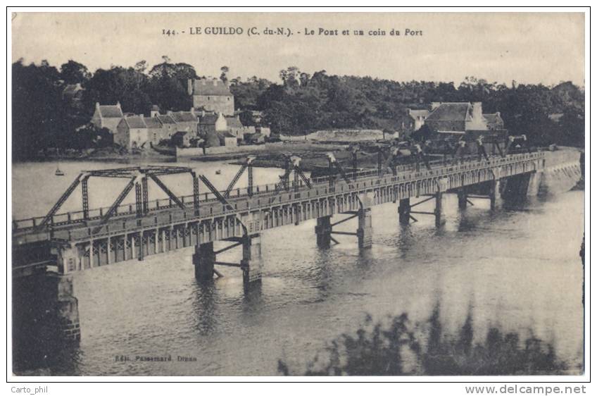 22 - COTES D'ARMOR - COTES DU NORD - BRETAGNE - 144. - ST CAST LE GUILDO. LE PONT EN FER UN COIN DU PORT. NOTRE DAME. - Créhen