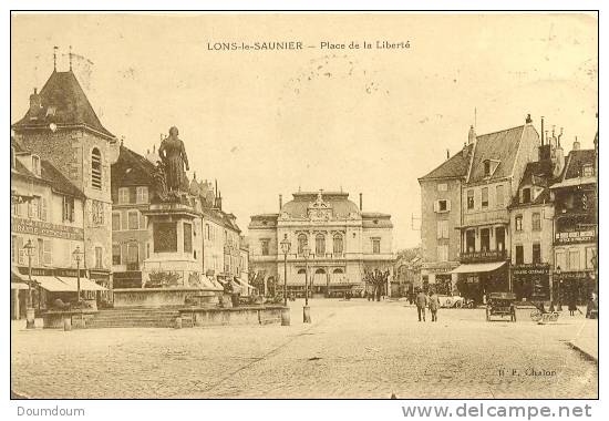 CPA LONS LE SAUNIER - PLACE DE LA LIBERTE - Lons Le Saunier