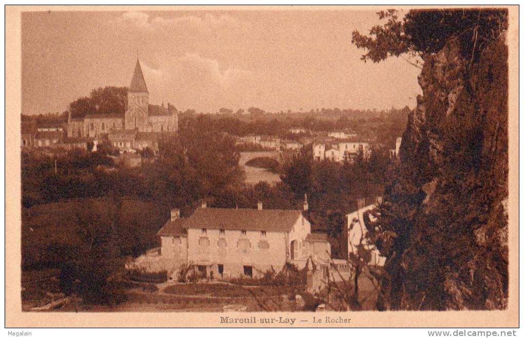 Mareuil Sur Lay : Le Rocher - Mareuil Sur Lay Dissais