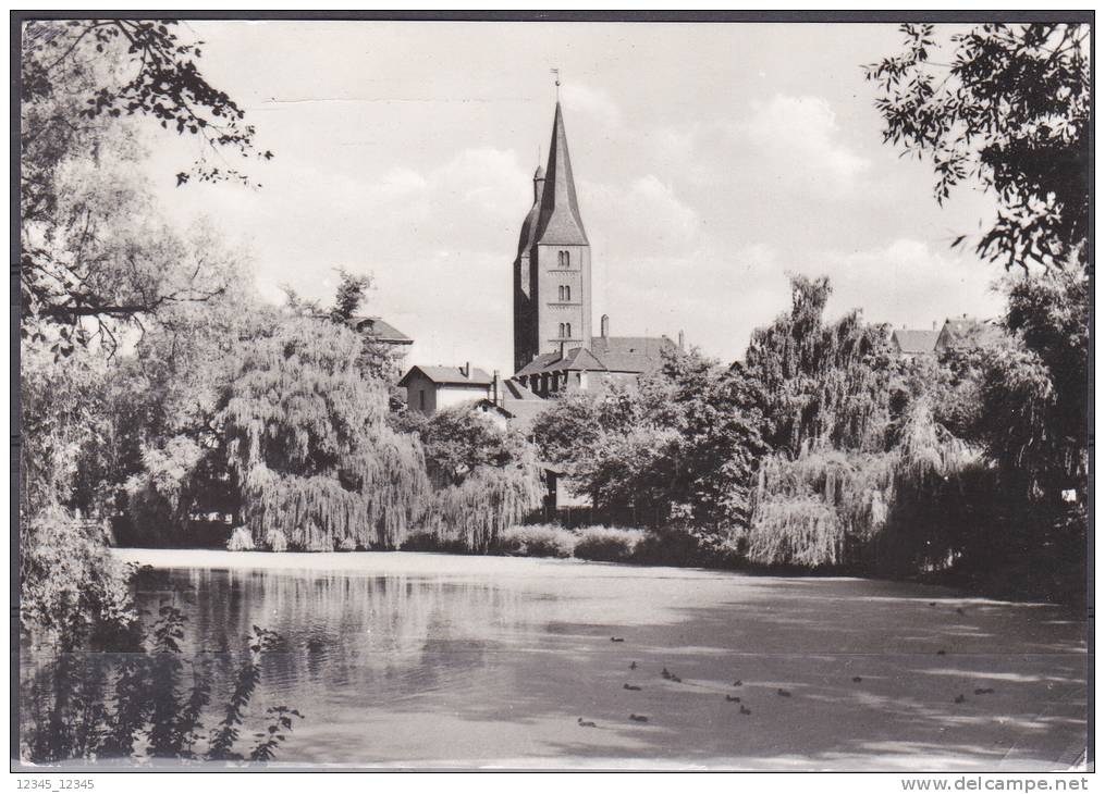 Altenburg Blick Vom Kleinen Teich Zu Den Roten Spitzen Kleine Knik Rechts Beneden Unten - Altenburg