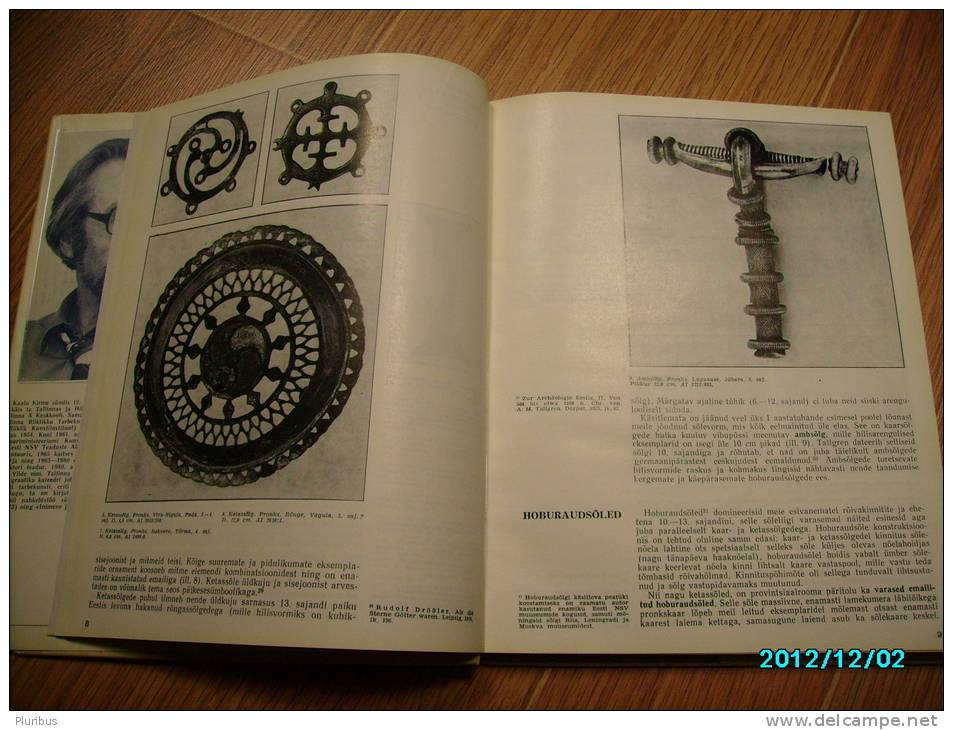 1986 ESTONIA ILLUSTRATED MANUAL OF BROOCHES , SILVERSMITH MARKS , SILVER BRONZE - Práctico