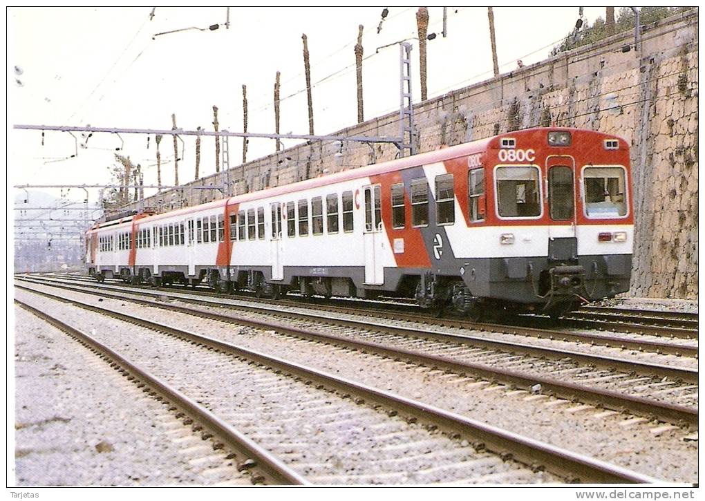 Nº223 POSTAL DE ESPAÑA DE UNA UNIDAD ELECTRICA 440-080C EN LA SAGRERA (TREN-TRAIN-ZUG) AMICS DEL FERROCARRIL - Trenes