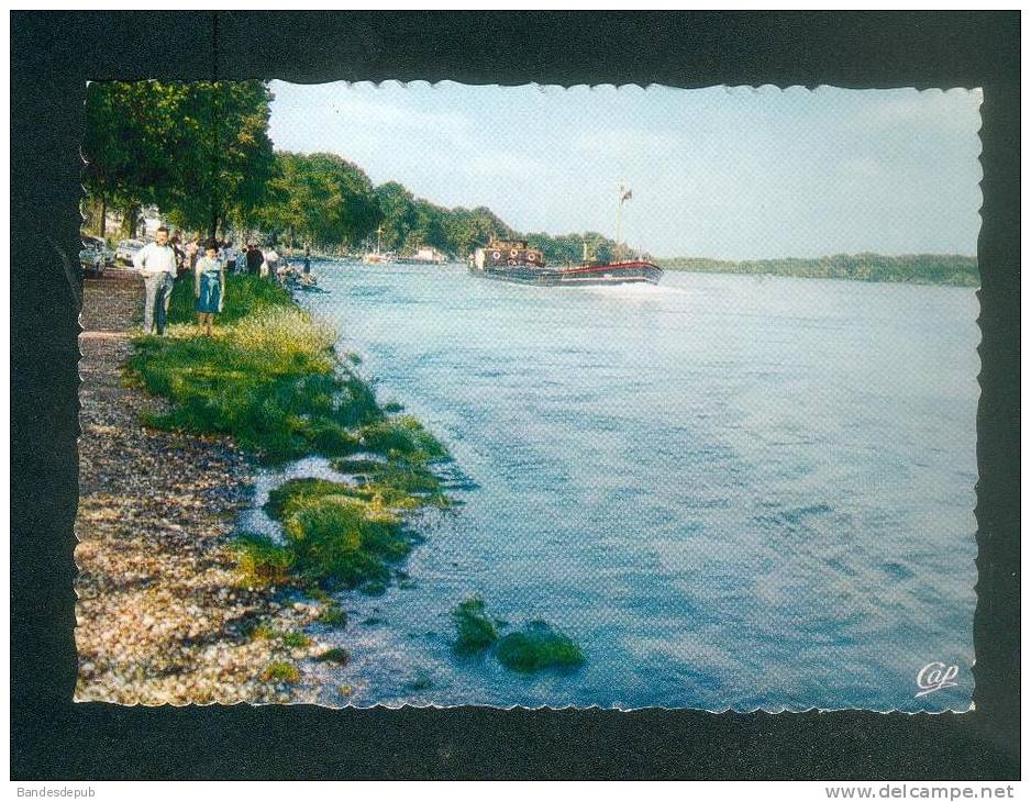 Vente Immédiate à Prix Fixe - CPSM - Le Rhin à LAUTERBOURG (67) ( Vue Animée Avec Péniche Ed. CAP Dentelée) - Lauterbourg