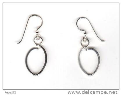 (réf Gou) - BOUCLES D´OREILLES En ARGENT - Très Fines, Forme GOUTTE - Earrings