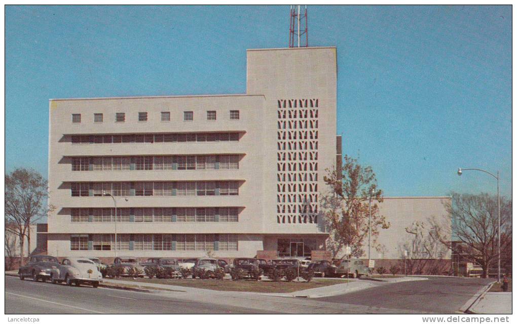 NEW POLICE STATION AND COURTHOUSE / HOUSTON - TEXAS - Houston