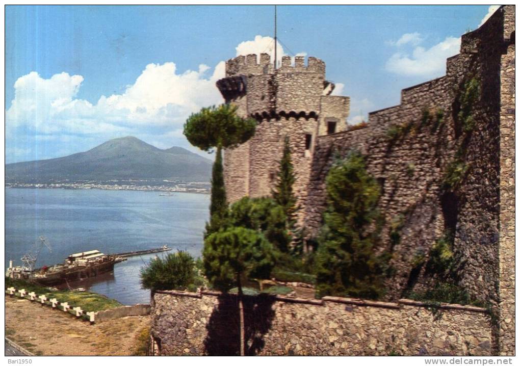 Bellissima   Cartolina   Anni 60       "  CASTELLAMMARE  DI  STABIA  - Castello Medioevale    " - Castellammare Di Stabia