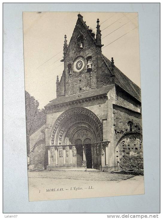 Carte Postale Ancienne : MORLAAS : L'Eglise - Morlaas