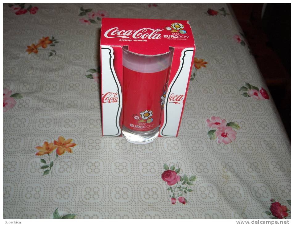 BICCHIERE COCA-COLA CAMPIONATO UEFA EURO 2012-PERFETTO-CON SCATOLA ORIGINALE - Tasses, Gobelets, Verres