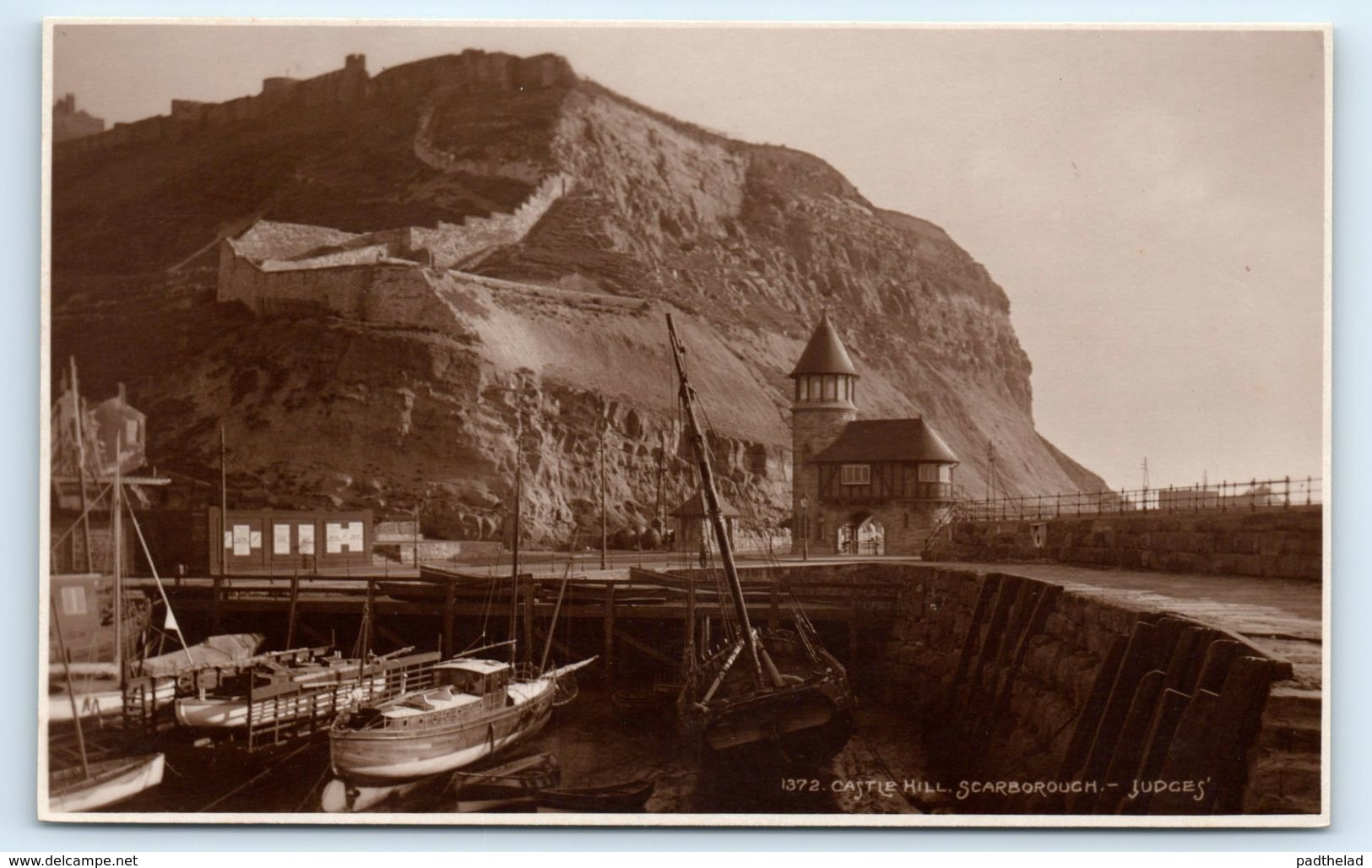 POSTCARD SCARBOROUGH CASTLE HILL JUDGES RPPC 1372 UNPOSTED - Scarborough