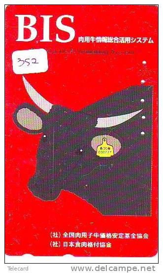 Télécarte JAPON * VACHE (352) COW * KOE * BULL * TAUREAU * KUH * PHONECARD JAPAN * TELEFONKARTE * VACA * TAURUS * - Vaches