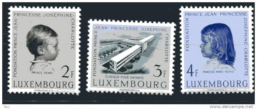 Luxembourg * 528-30 - Neufs
