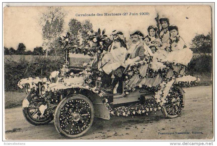 Les Herbiers   85      Cavalcade Du 27 Juin 1909 - Les Herbiers