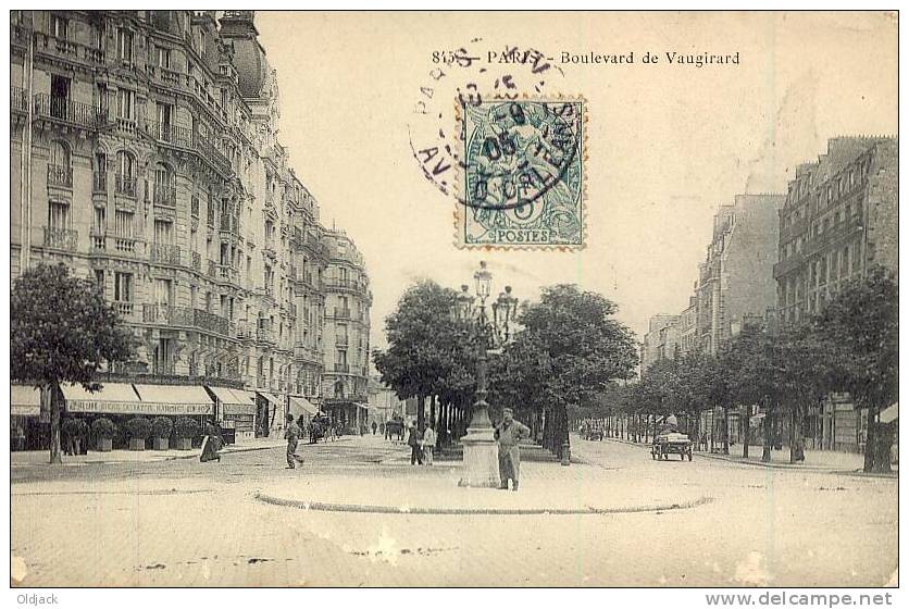 PARIS Boulevard De Vaugirard - District 15