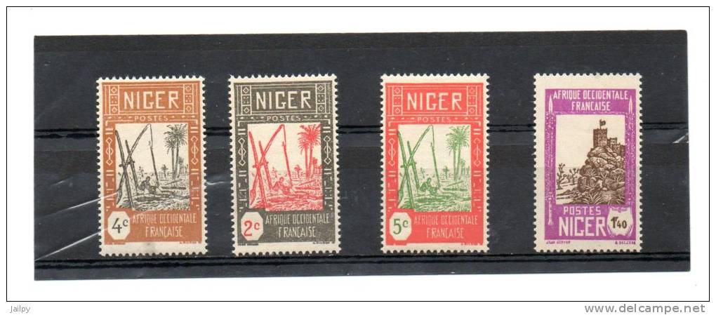 FRANCE    4 Timbres Du Niger    (neufs Sans Charnières) - Andere & Zonder Classificatie