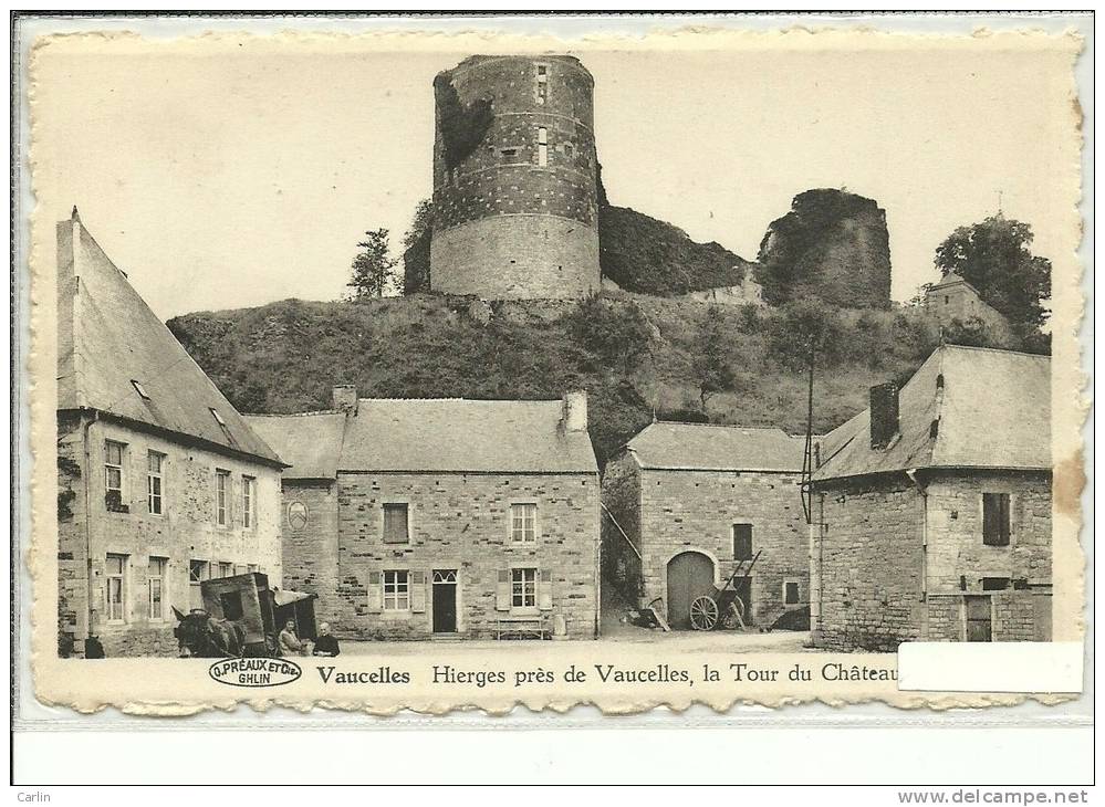 Vaucelles   Hierges  Tour Du Château - Doische