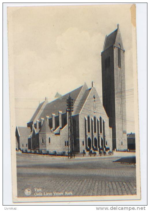 Belgique, Tielt, Eglise, Onze Lieve Vrouw Kerk, A Circulé En 1946, Editions Niels Thill, Bon état - Tielt