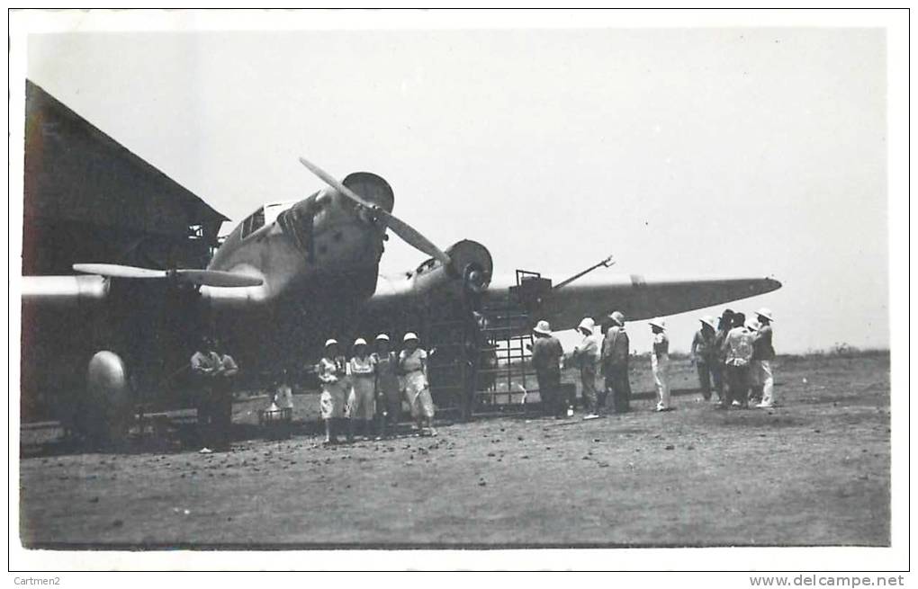 AVION " L'ARC-EN'CIEL " PILOTE PAR JEAN MERMOZ SUR L'AERODROME DE DAKAR SENEGAL RENE COUZINET AVIATION - Aviation