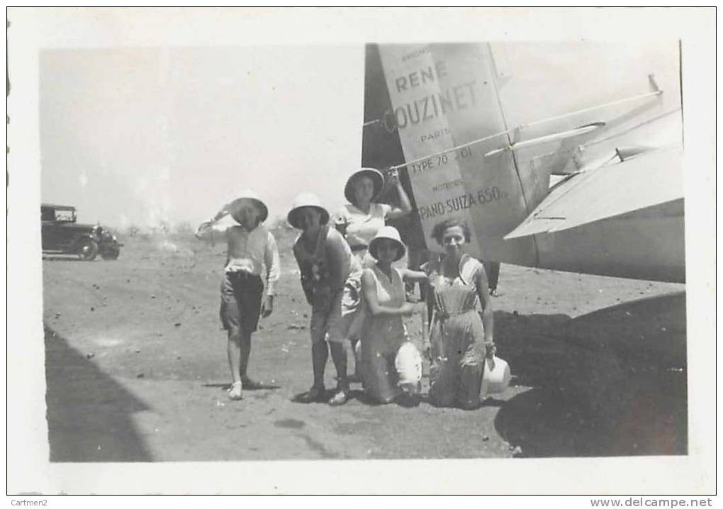 AVION " L'ARC-EN'CIEL " PILOTE PAR JEAN MERMOZ SUR L'AERODROME DE DAKAR SENEGAL RENE COUZINET AVIATION Hispano Suiza - Aviation