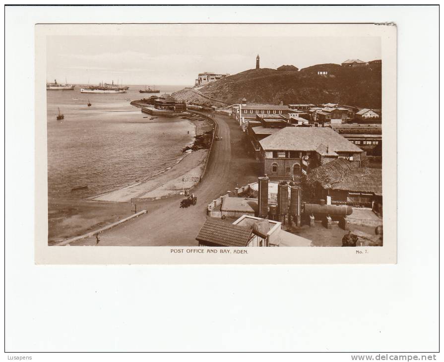 YEMEN - [OF #11465] - ADEN - POST OFFICE AND BAY - Yemen