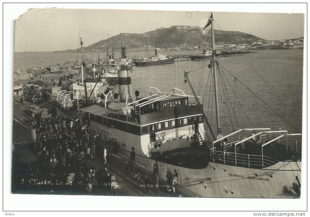 Ceuta, Vue Sur Le Port Et Arrivée Du Bateau Courrier,  Carte Photo Cpa - Ceuta