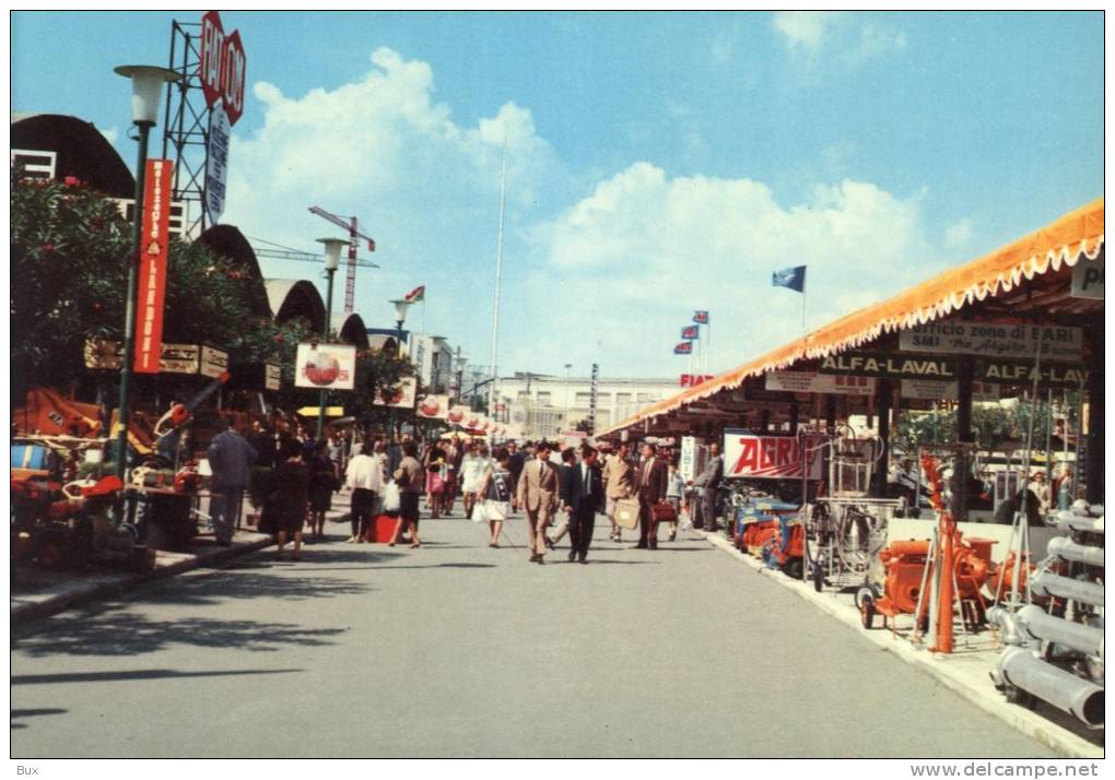 FIERA DEL LEVANTE    BARI  PUGLIA  NON  VIAGGIATA  COME DA FOTO - Kermissen