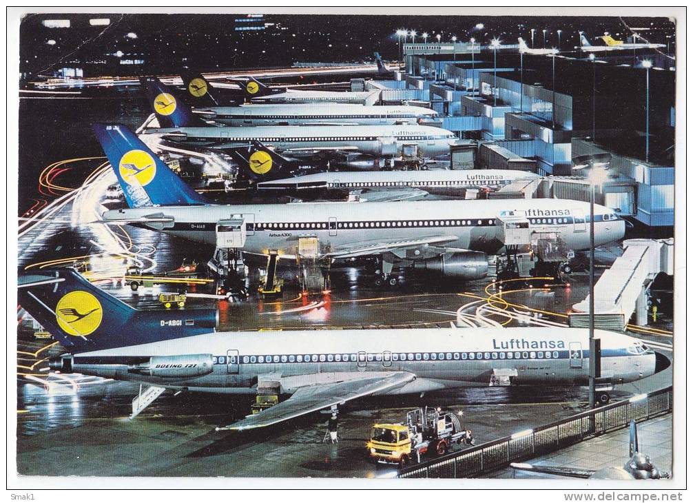 TRANSPORT AERODROMES FRANKFURT AM MAIN BOEING 727 AND AIRBUS A 300 B2 GERMANY BIG POSTCARD - Aerodrome