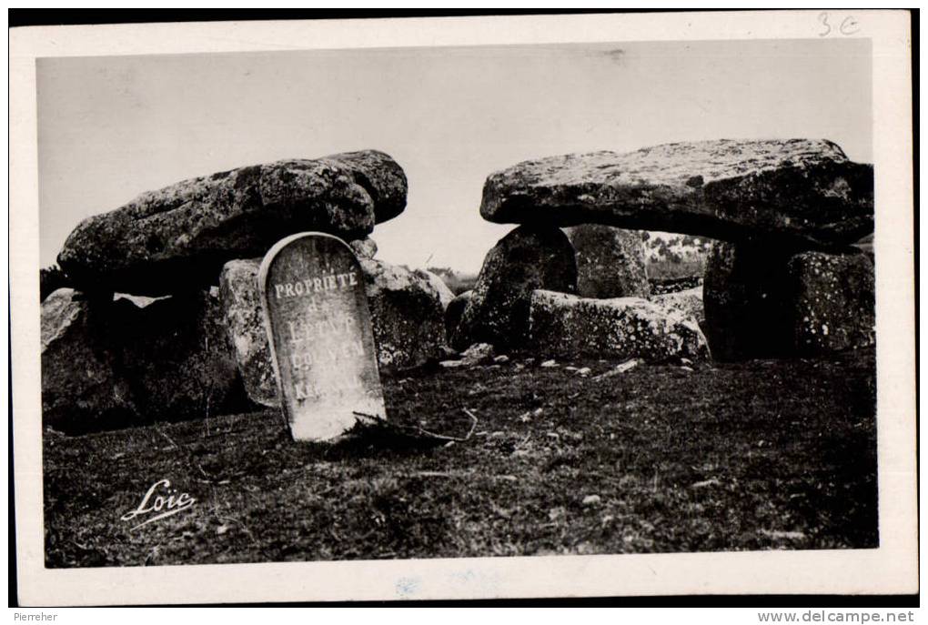 CARNAC _ DOLMEN DE KERYAVAL - Carnac