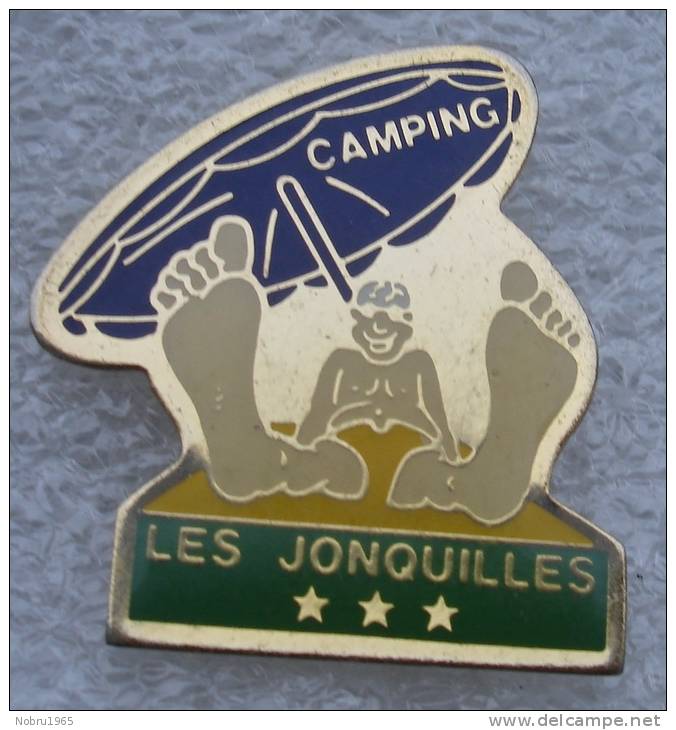 Pin´s Camping Les Jonquilles Fleur à La Tranche Sur Mer En Vendée. - Villes