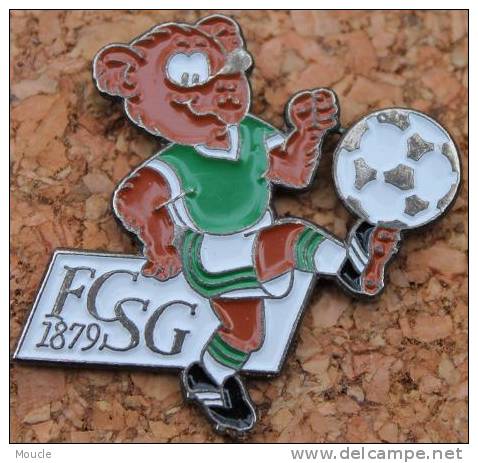 MASCOTTE DU FC SAINT GALL 1879  - FOOTBALL CLUB SAINT GALL  SUISSE - BALLON     - (ROUGE) - Football