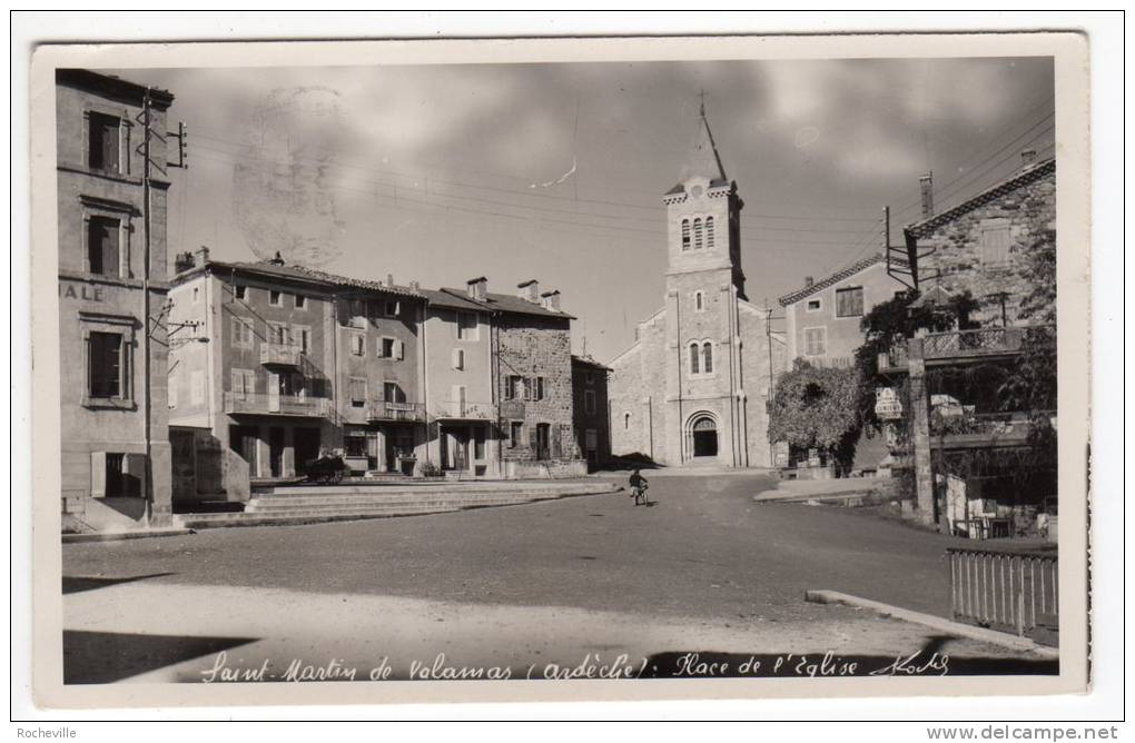 07-Saint-Martin-de-Valamas- Place De L'Eglise- Editions A. Roche - Saint Martin De Valamas