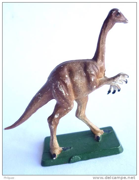 FIGURINE STARLUX PREHISTOIRE - STRUTHIOMIMUS 1973 PH27 - ANIMAUX PREHISTORIQUES (1) - Starlux