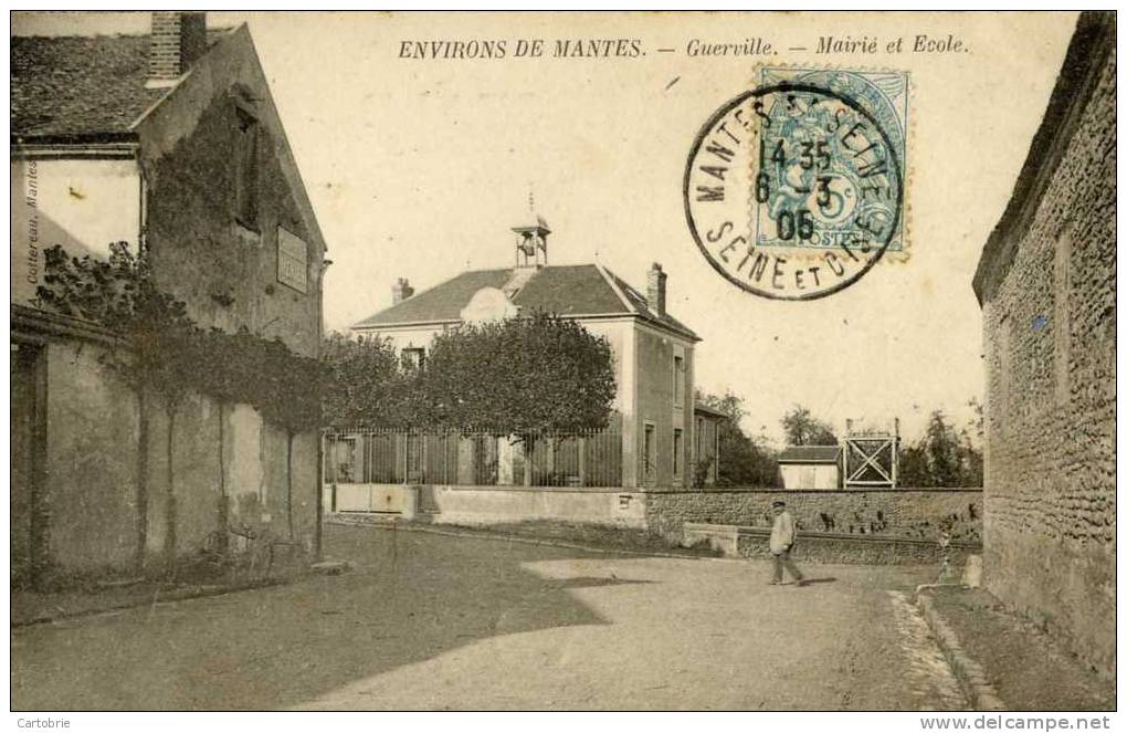 78 - GUERVILLE - Mairie Et École - Portique De Pompiers - Guerville
