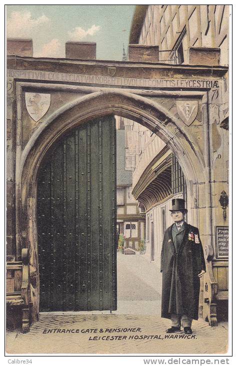 WARWICK Entrance Gate And Pensioner Leicester Hospital (1907) - Warwick