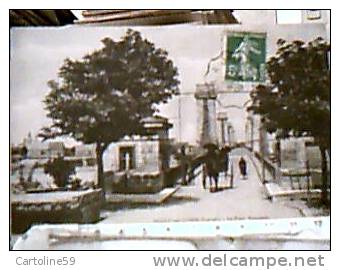 FRANCE SULLY SUR LOIRE . LE PONT SUSPENDU . ANIME  CALESSE  CARROZZA VB1909 EB9554 - Sully Sur Loire