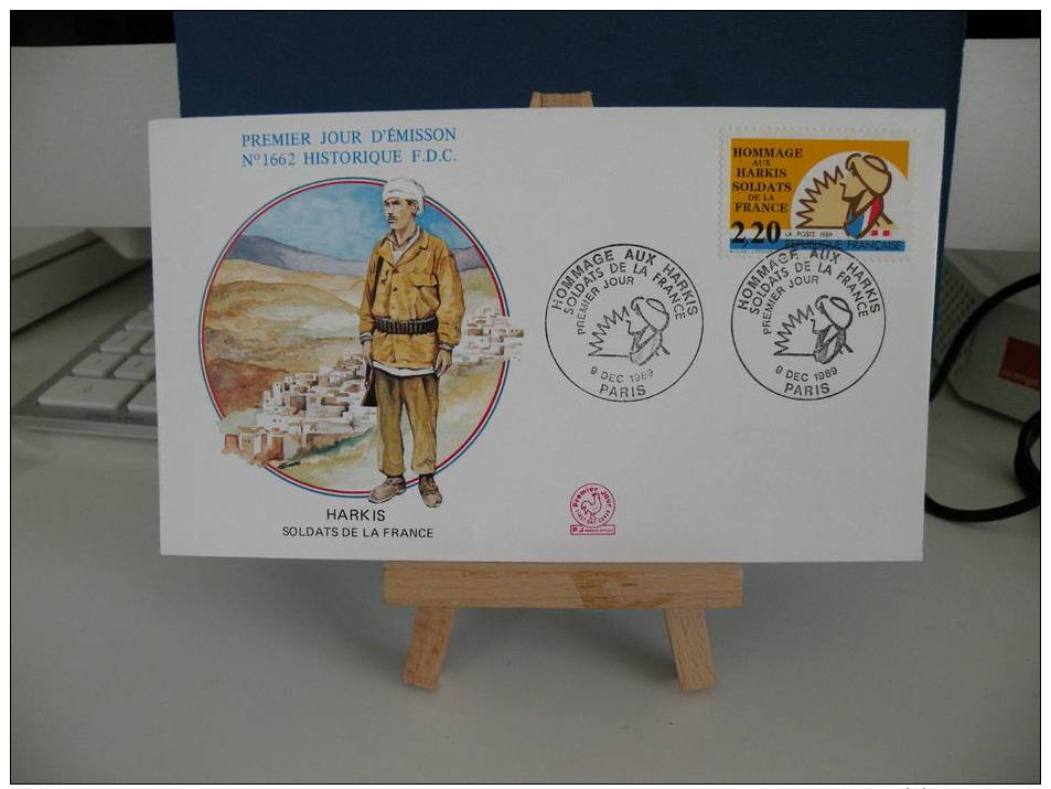 FDC - Harkis Soldats De La France - Paris - 9.12.1989 Coté 2 € - 1980-1989