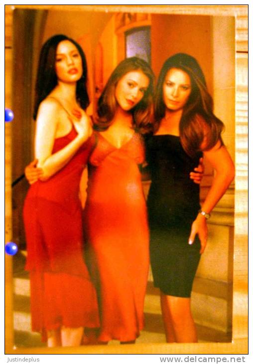 LES JOLIES PIN UP DE LA SERIE TV CHARMED N° 46 - Charmed