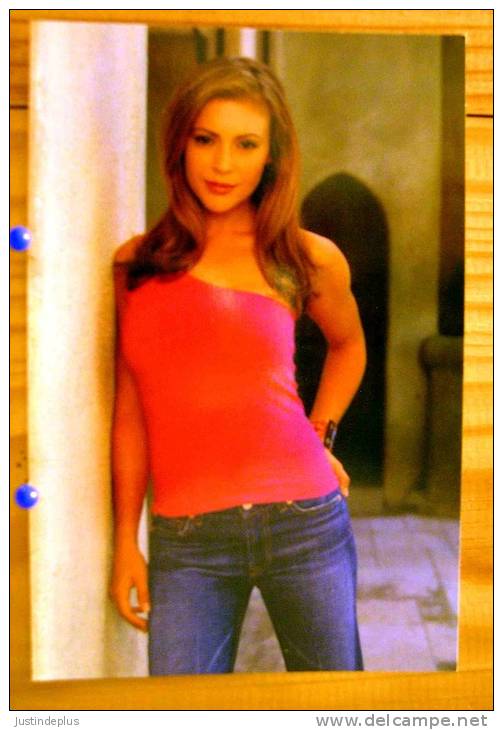 LES JOLIES PIN UP DE LA SERIE CHARMED IMAGE PANINI N° 45 - Charmed